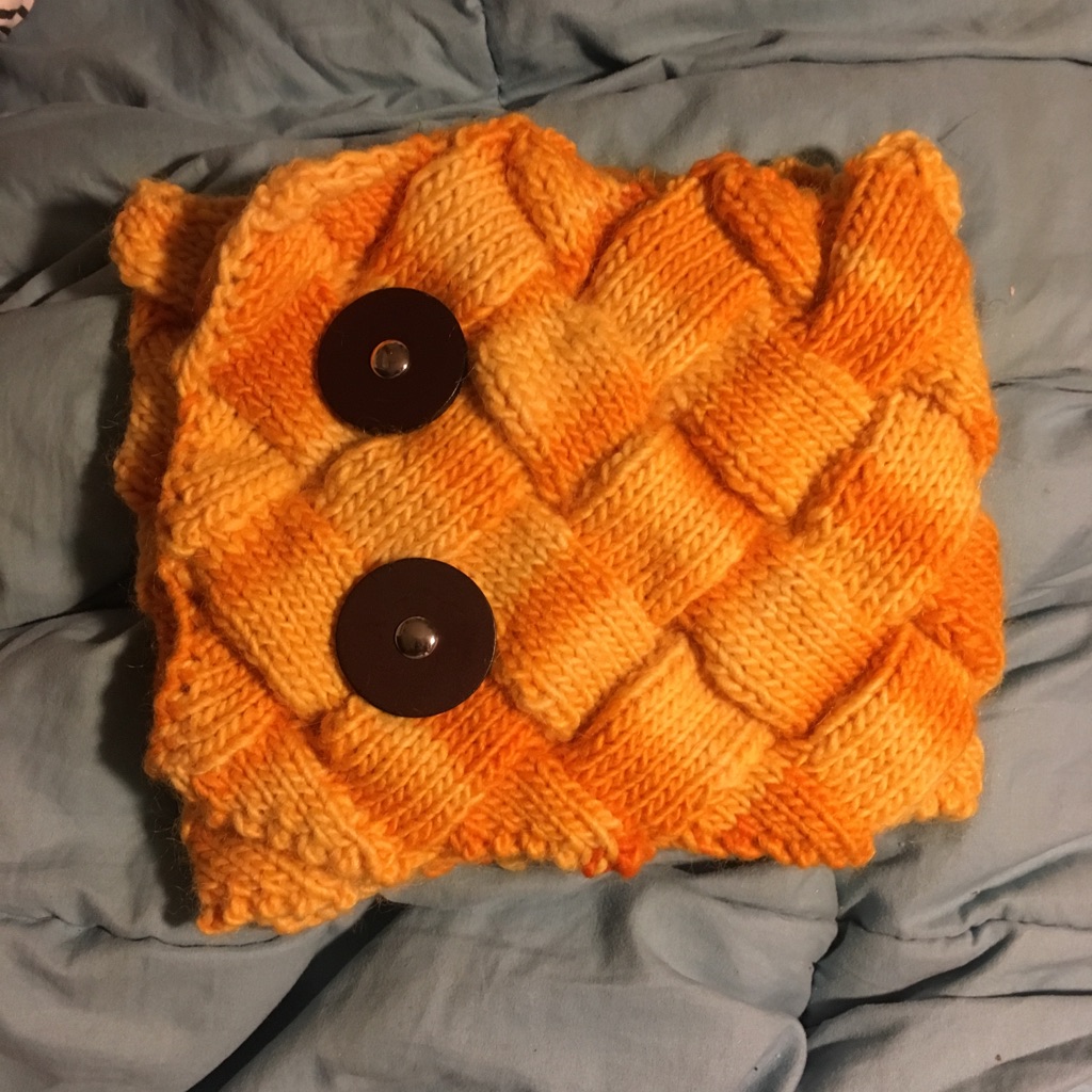 Entrelac Cowl